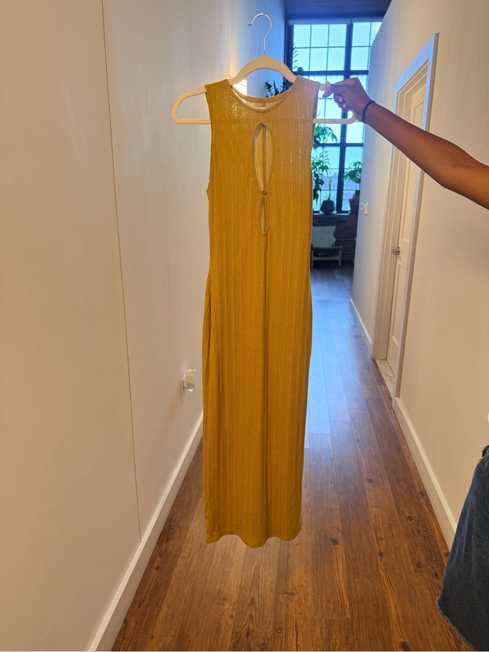 ✨ REFORMATION TOWNES KNIT DRESS — SUN RAYE ✨ - Picture 5 of 7